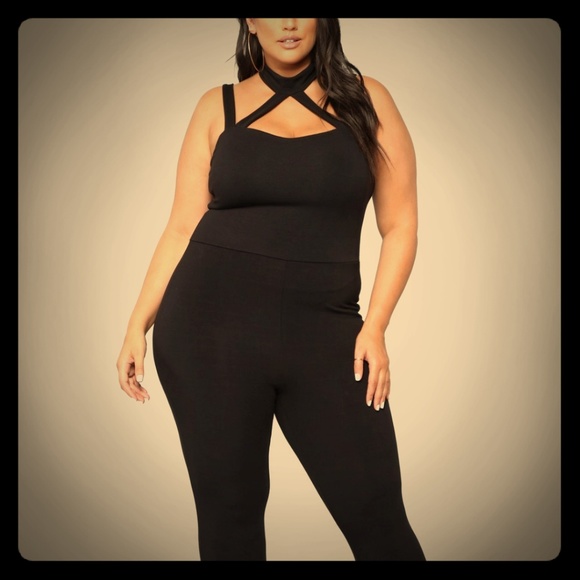 Pant suit - Picture 1 of 8